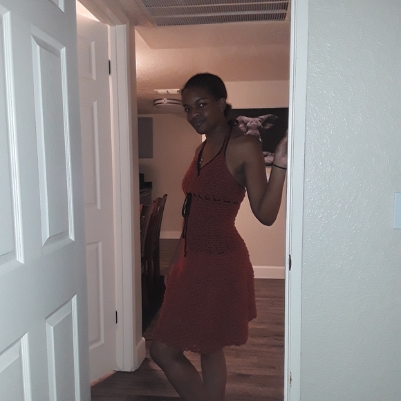 I make/design clothing and accessories with yarn - Picture 4 of 4